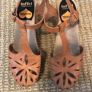 Swedish Hasbeens Clogs